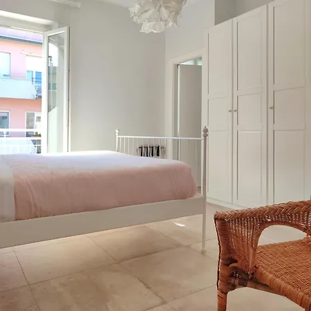 Colleoni 19 بيت ضيافة